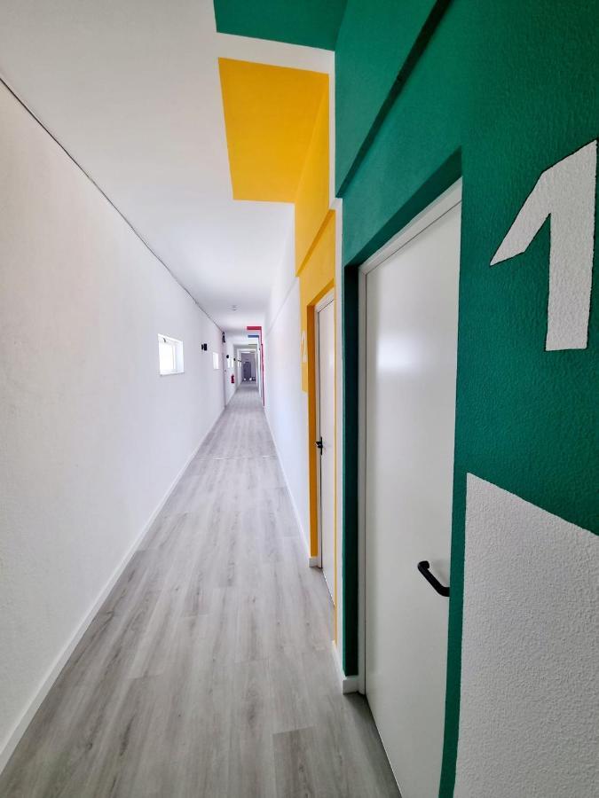Azulrelax Hostel Pinhal Novo Exterior photo